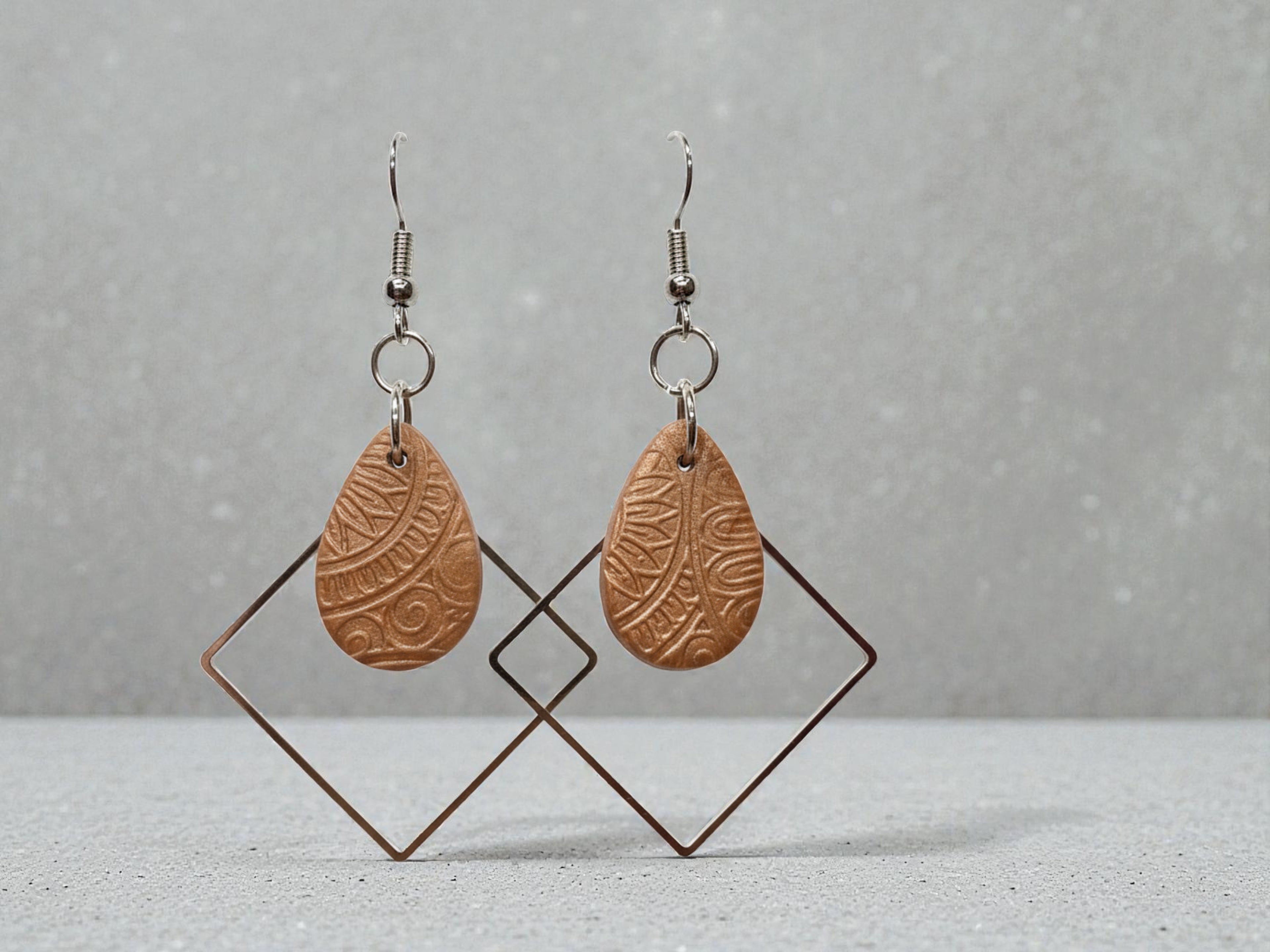 Copper Canyon Dangle