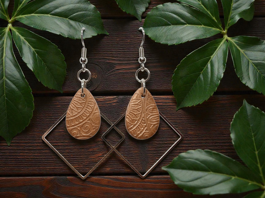 Copper Canyon Dangle