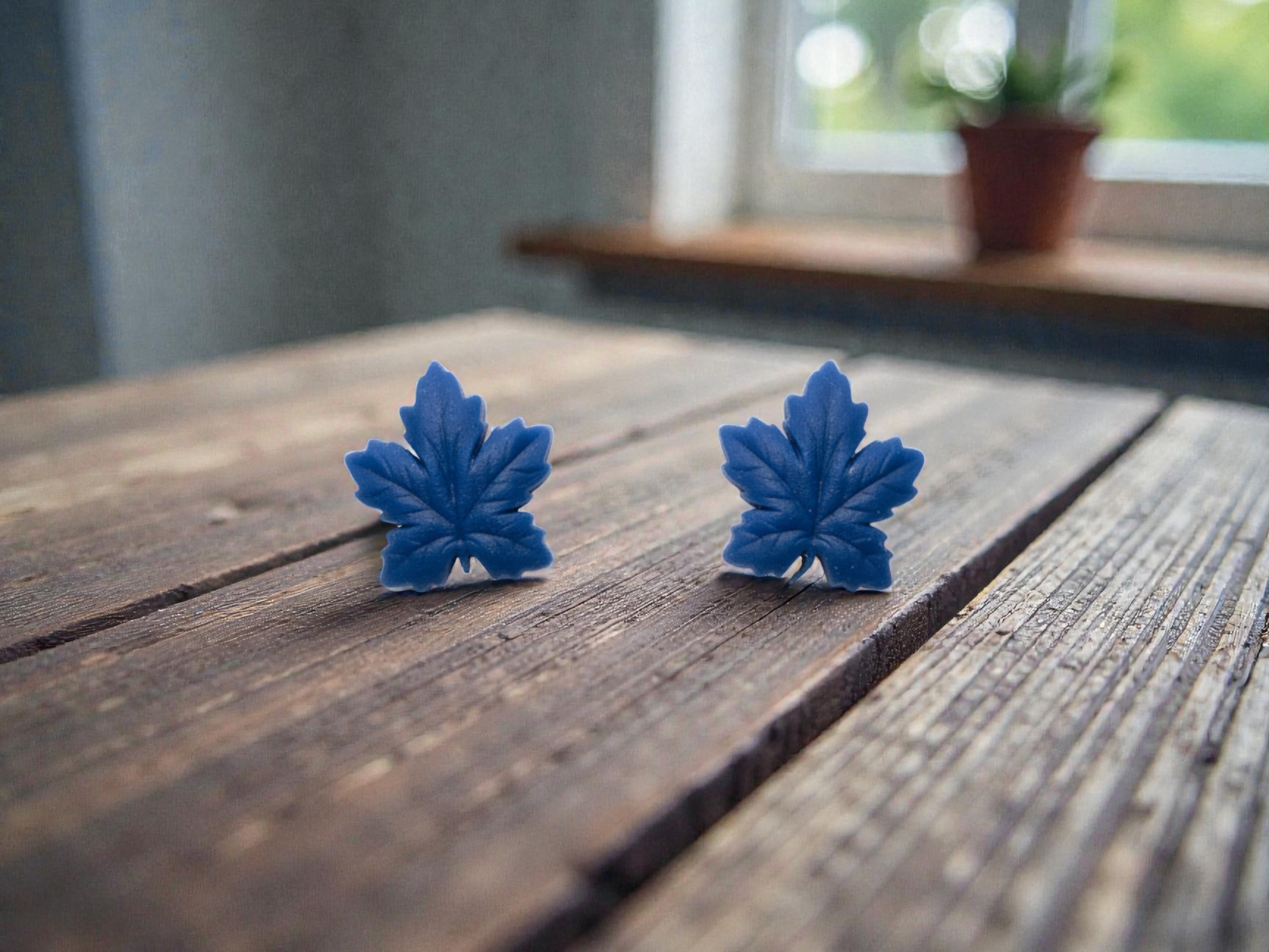 Midnight Maple Studs